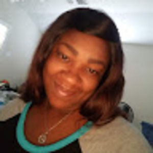 Meet your Posher, Alicia